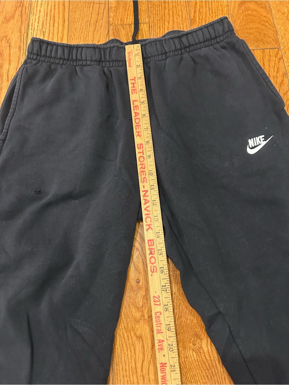 Nike Mens Sweatpants Size Large Black Fleece Jogger Casual Athletic Pants - Picture 6 of 11
